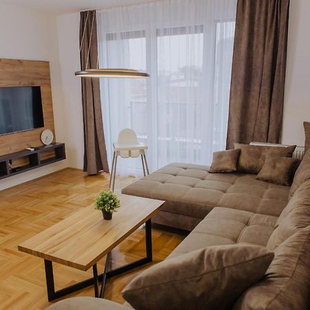 Sunshine Apartments - Valjevo Luaran gambar