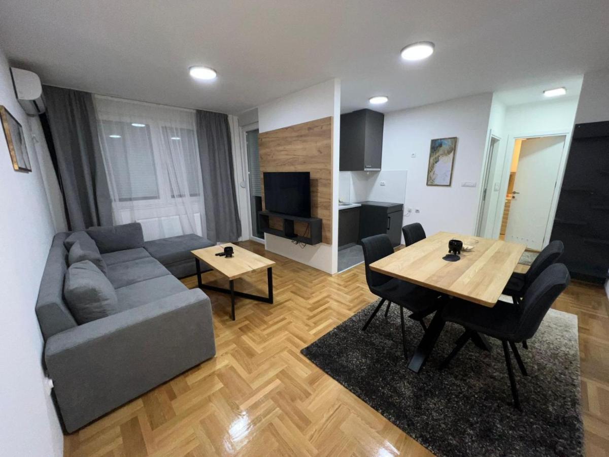 Sunshine Apartments - Valjevo Luaran gambar