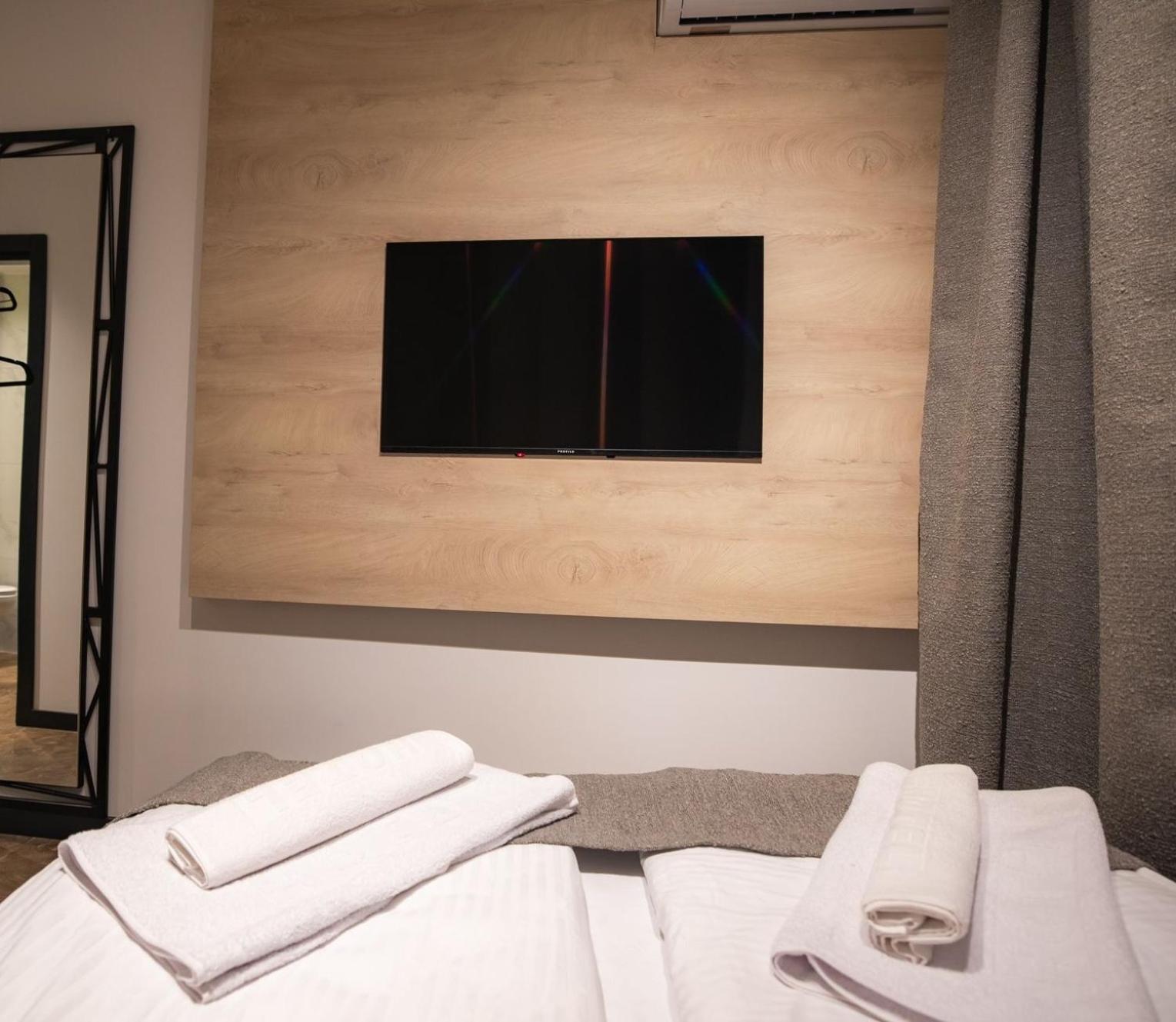 Sunshine Apartments - Valjevo Luaran gambar