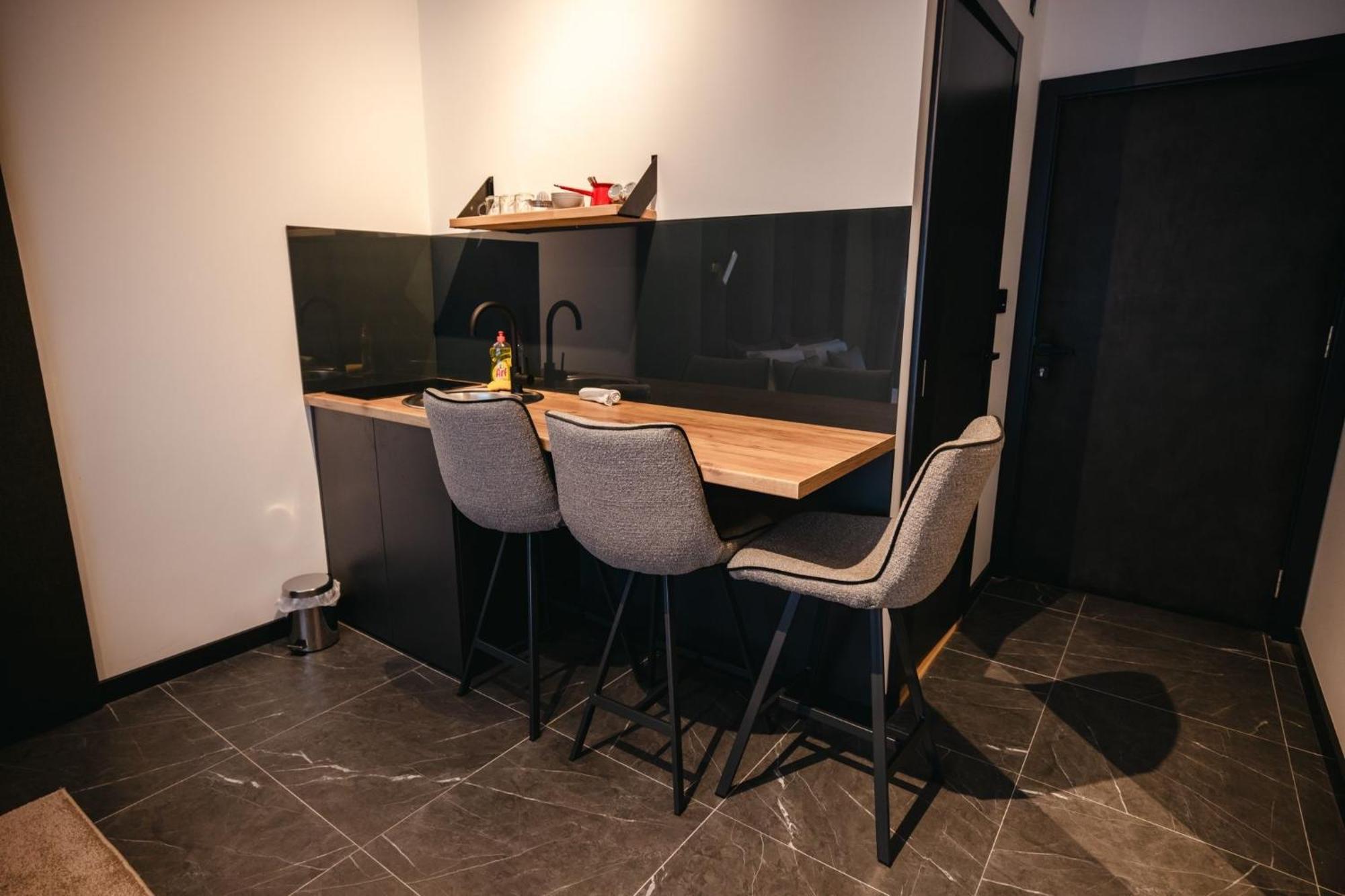 Sunshine Apartments - Valjevo Luaran gambar