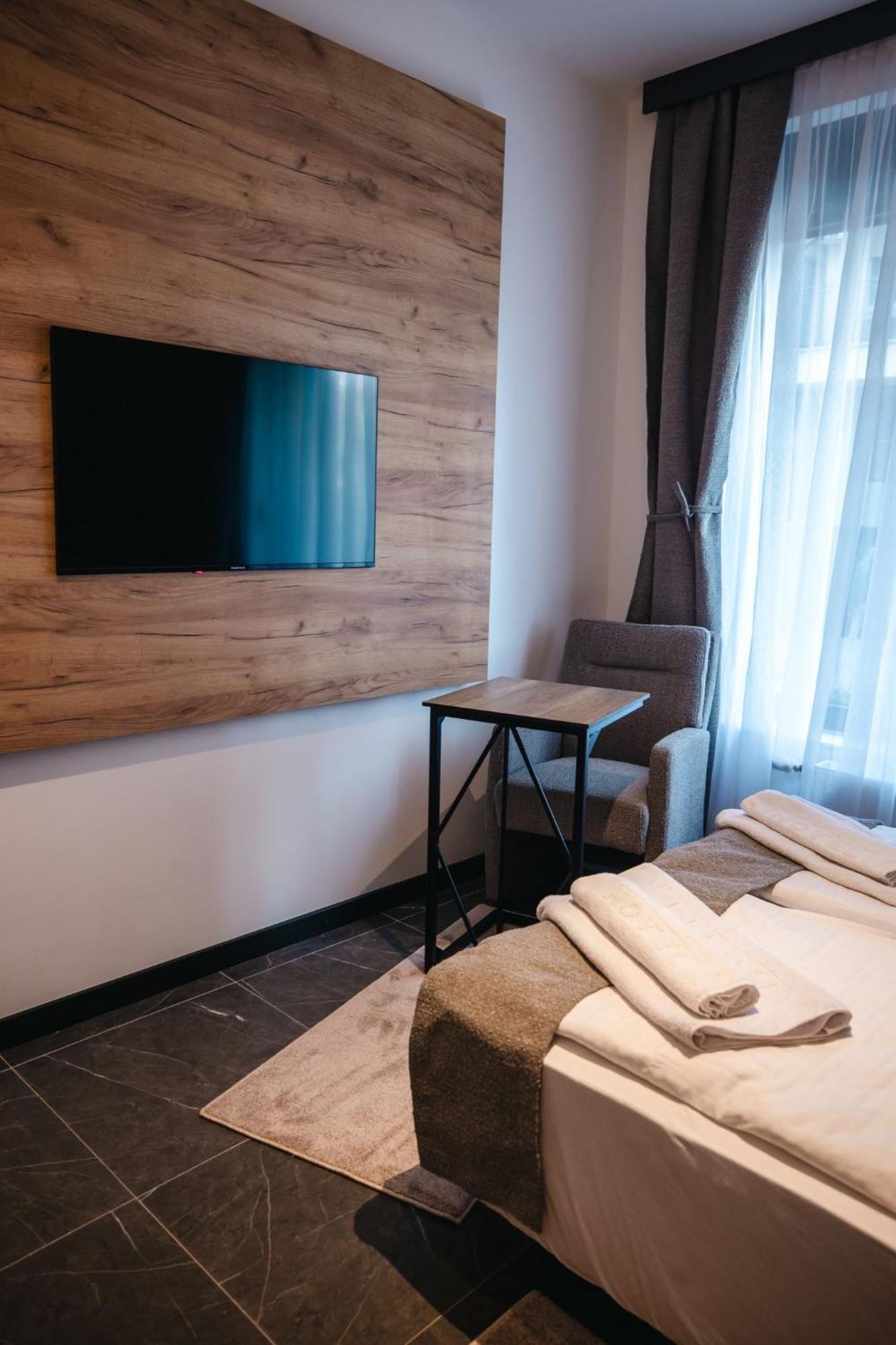 Sunshine Apartments - Valjevo Luaran gambar