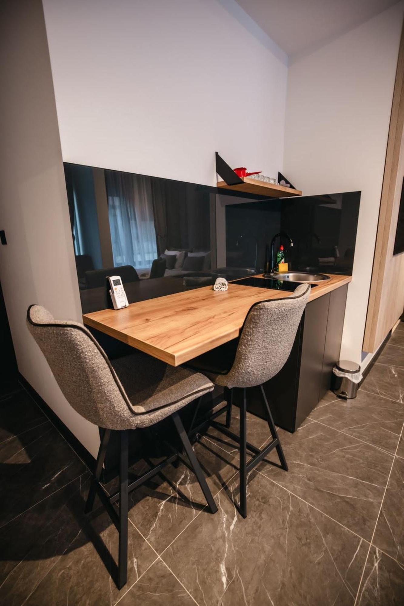Sunshine Apartments - Valjevo Luaran gambar