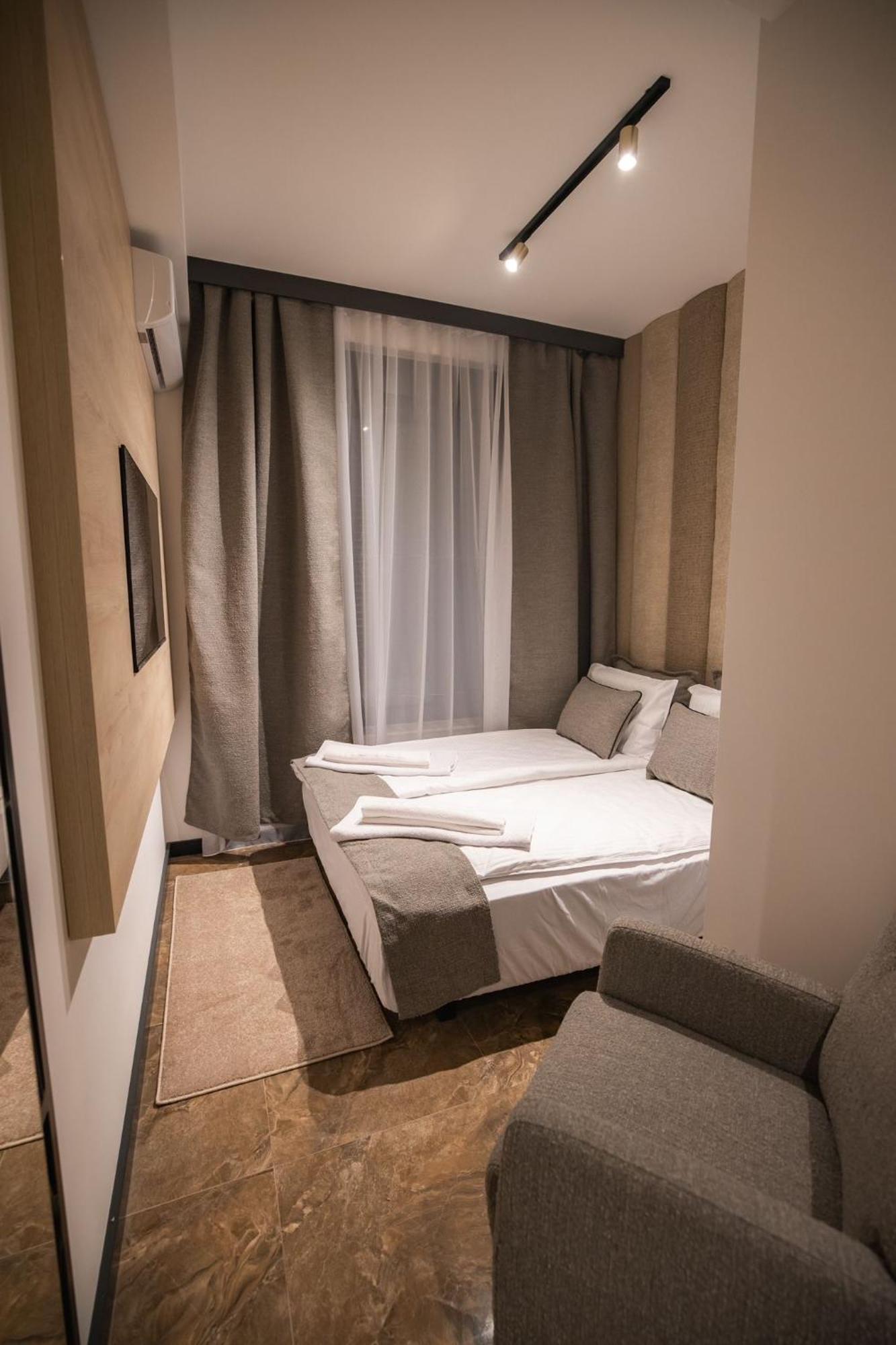 Sunshine Apartments - Valjevo Luaran gambar