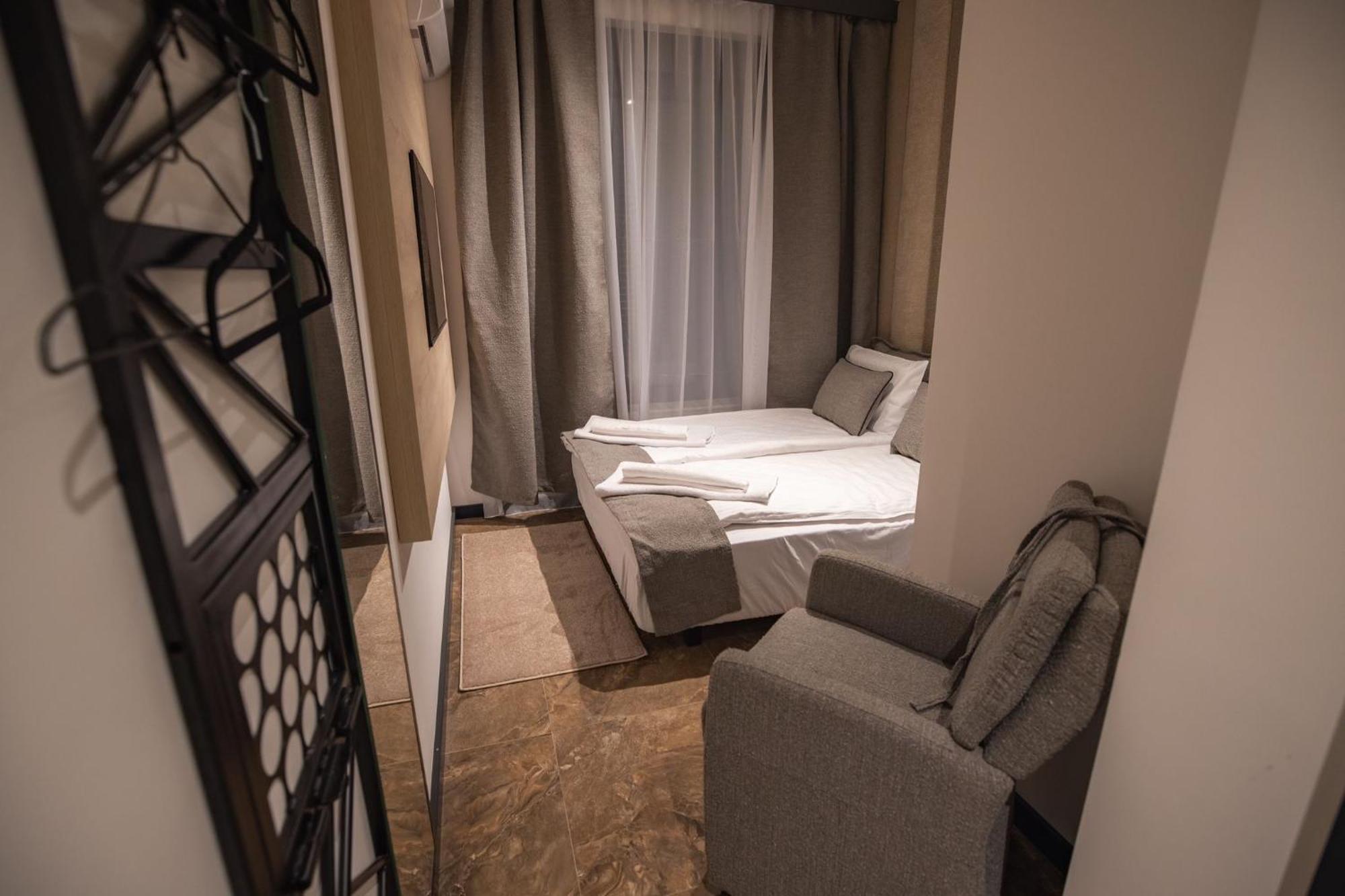Sunshine Apartments - Valjevo Luaran gambar